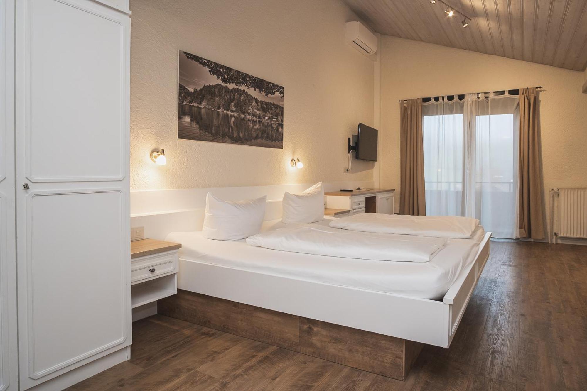 Trail Hotel Оберштауфен Экстерьер фото
